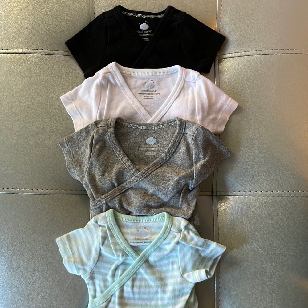 Lot of Cloud Island Infant Bodysuits 4 Pack Short Sleeve Kimono Size Newborn
